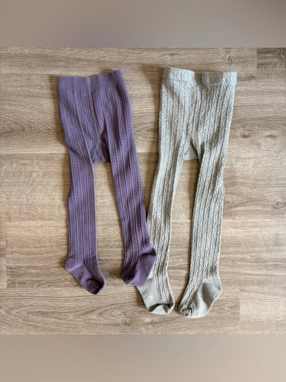Baby girls footed knit leggings